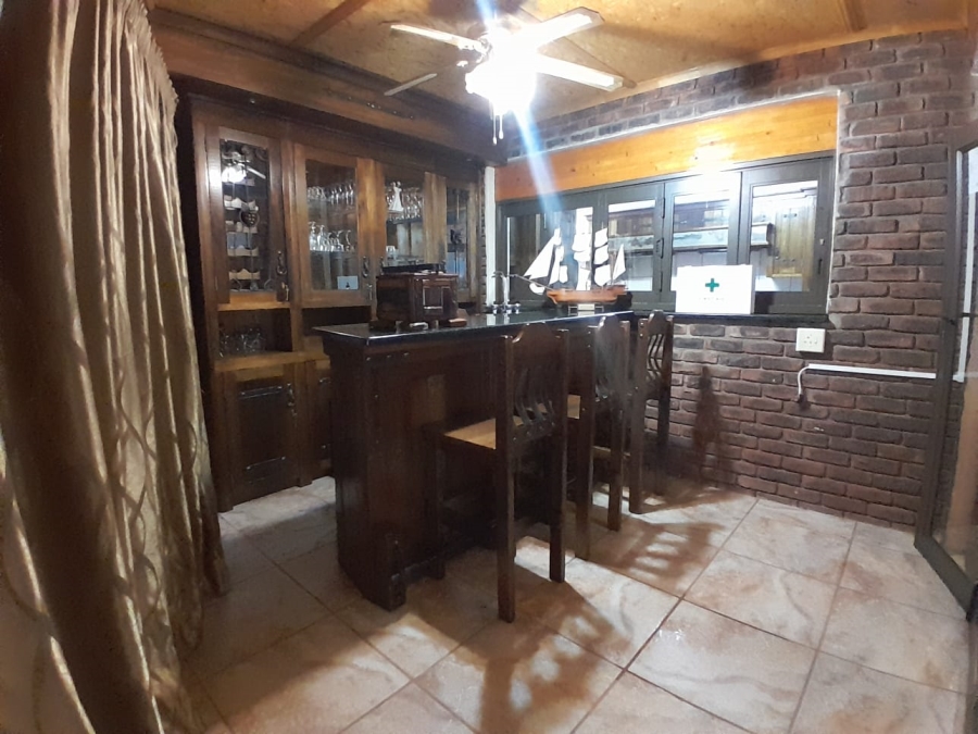 10 Bedroom Property for Sale in Kathu Northern Cape